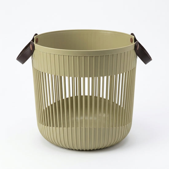 Round Ventilated Laundry Basket detail view 4