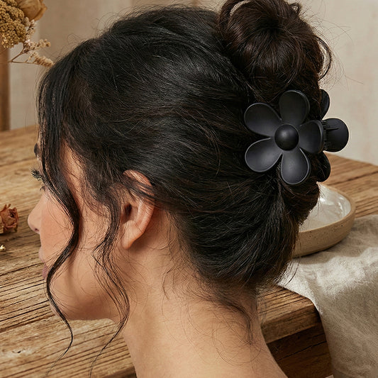 Claw Flower Clip