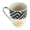 Slim Gold Accent Ceramic Mug – Elegant Lightweight Design Cup