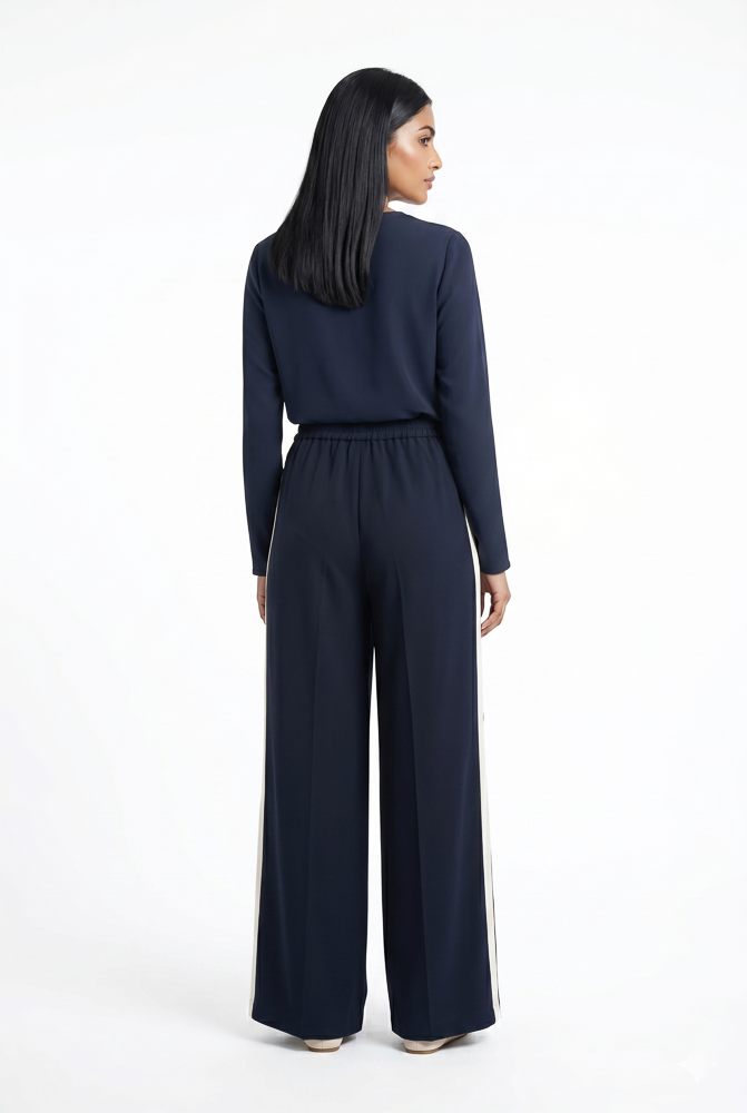 Women’s Comfortable Daywear Top – product view 2