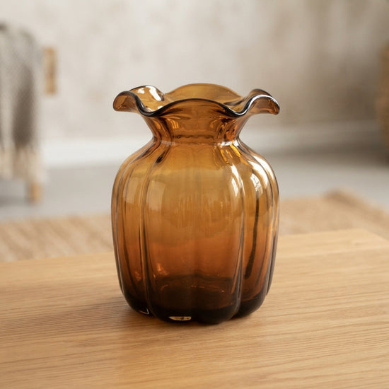 Wide Decorative Glass Flower Vase main product view
