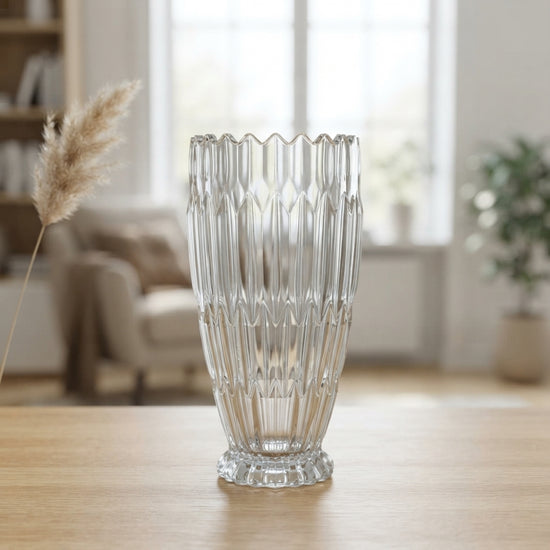Classic Clear Glass Flower Vase main product view