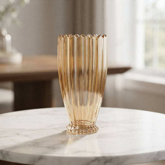 Metallic Accent Glass Flower Vase detail view 2