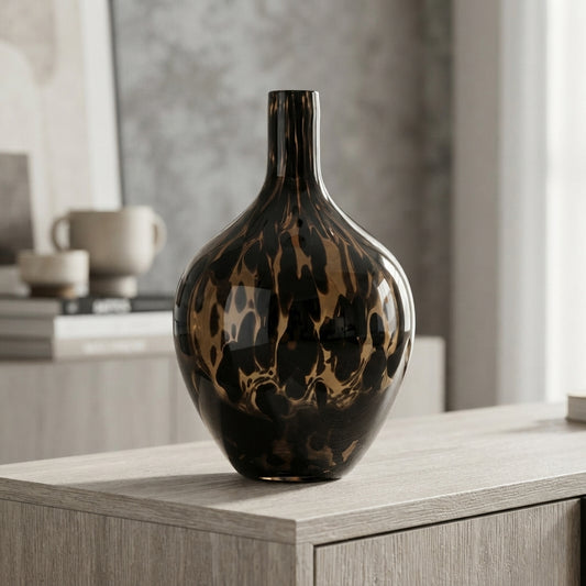 Dark-Tone Decorative Glass Vase detail view 2