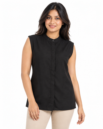 Isle Closet Women's Sleeveless Mandarin Collar Blouse - Front View (Photo 1)
