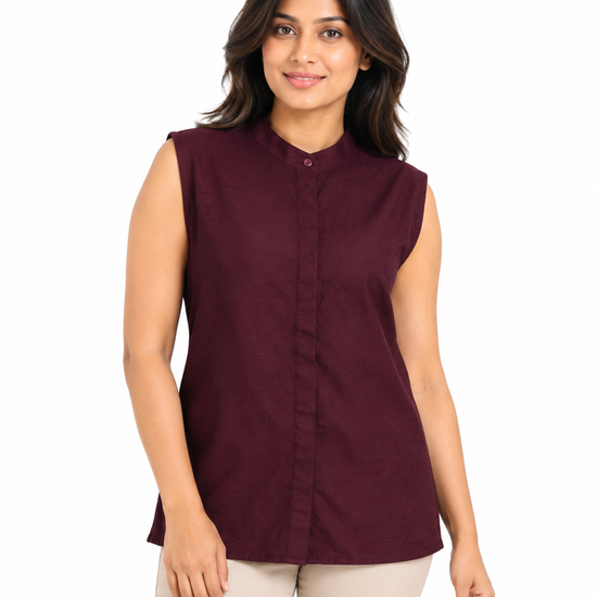 Isle Closet Women's Sleeveless Mandarin Collar Blouse - Front View (Photo 2)