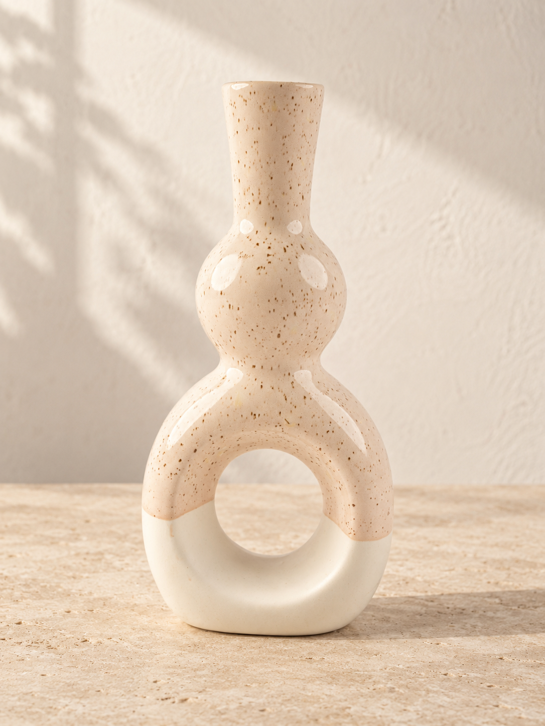 056525 View 1