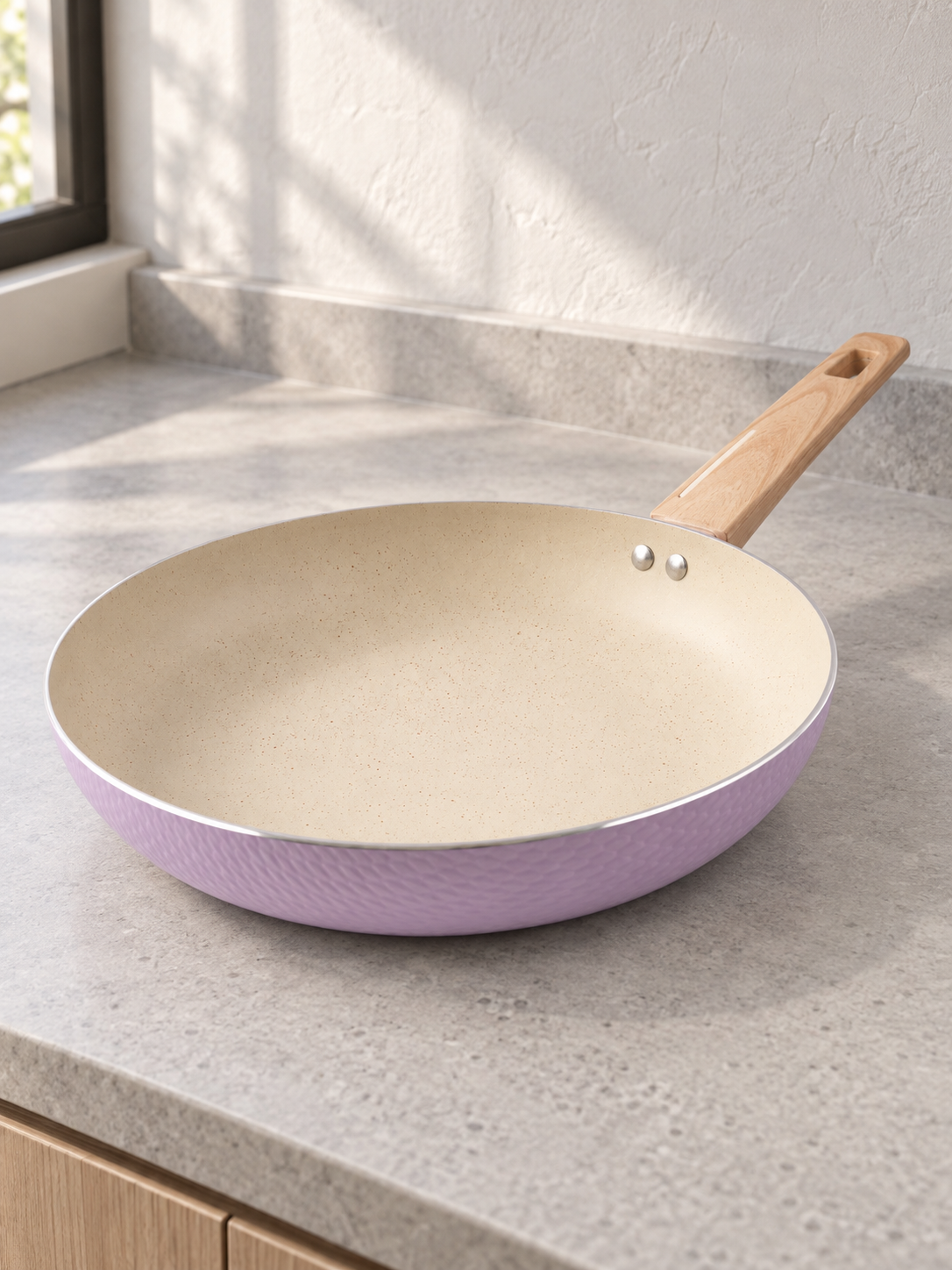 T&CO 28cm hammered ceramic non-stick frying pan skillet in pastel lavender purple with wood-grain stay-cool handle
