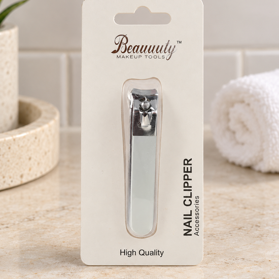 Beauuuty 8 cm stainless steel nail clipper with white handle blister pack card