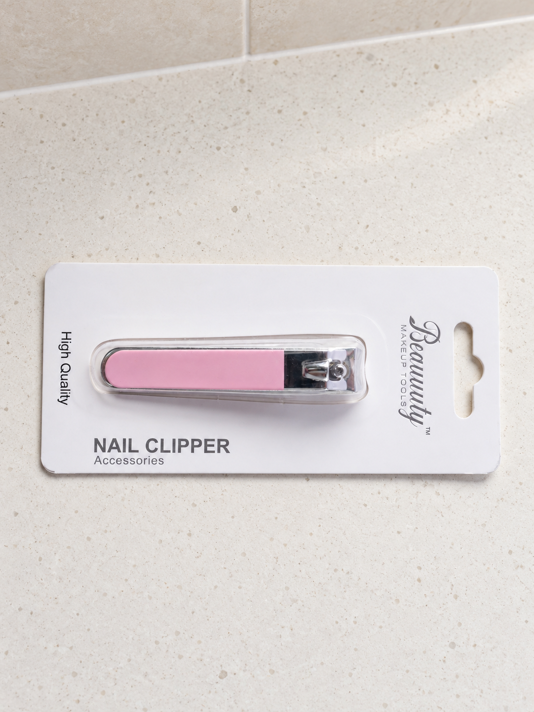 Beauuuty 8 cm stainless steel nail clipper with pastel pink handle blister pack card