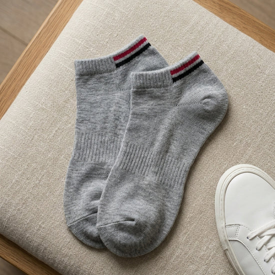 Notch men's low-cut athletic ankle socks in heather grey with reinforced heel and toe for sneakers