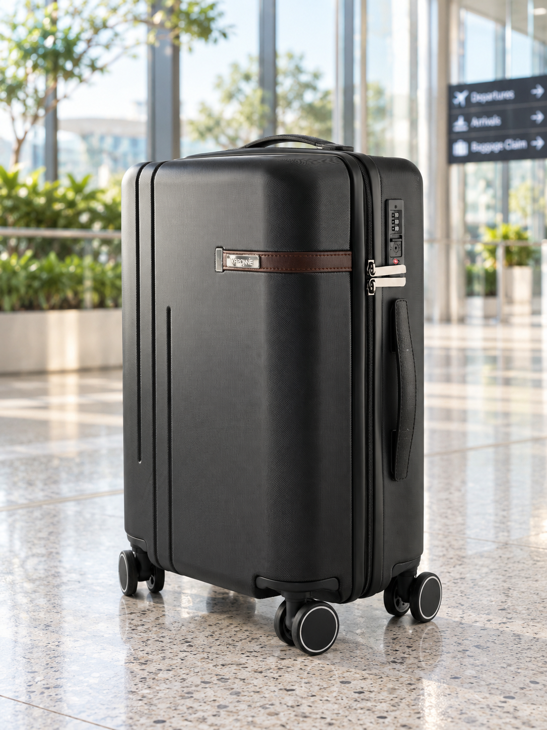 T&CO 925 hardshell 360-degree spinner cabin luggage suitcase in sleek black, 20 inch cabin size with telescoping handle