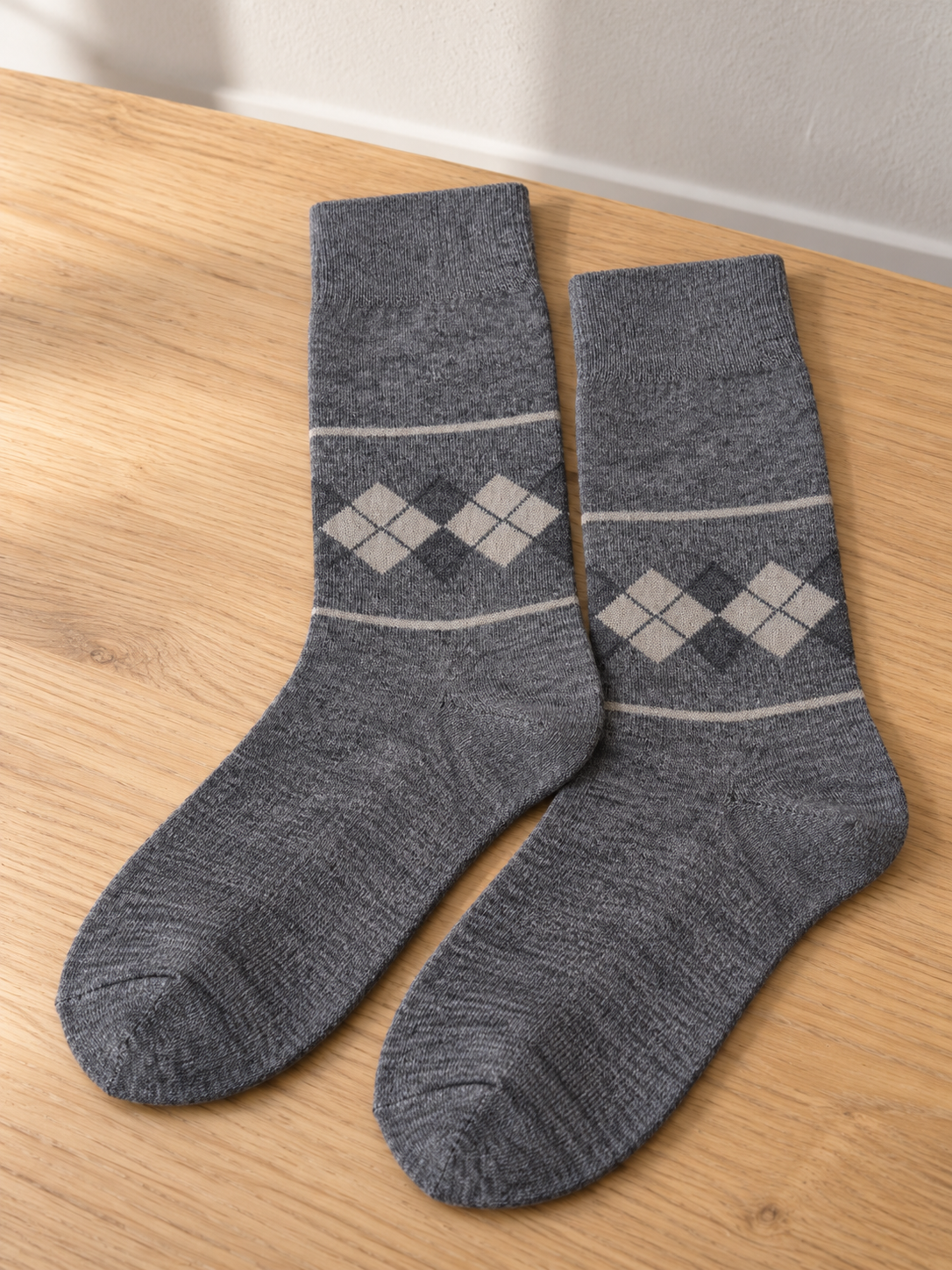 Leo George men's premium combed cotton dress crew socks in versatile heather charcoal grey with reinforced heel and stay-up cuff