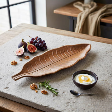 Wooden Leaf Platter 2518L