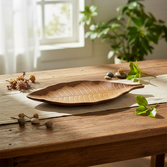 Wopden Leaf Platter 2512S