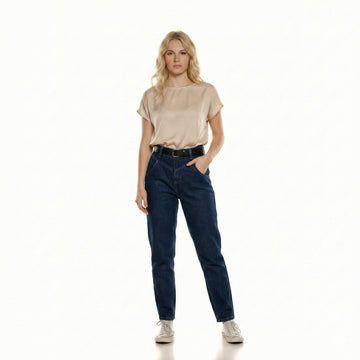 High-Rise Classic Jeans