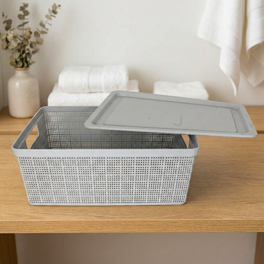 Tub with Lid