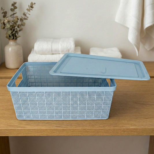 Tub with Lid